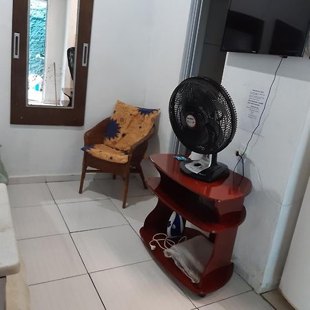 Kitnet Aconchegante Em Benfica Apartment Rio de Janeiro Ruang foto